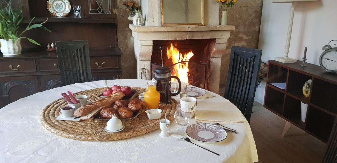 Maison Chaleureuse Et Familiale. Nalliers  Bagian luar foto